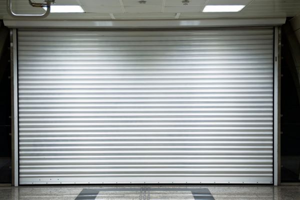 consejos para elegir persiana para un local comercial